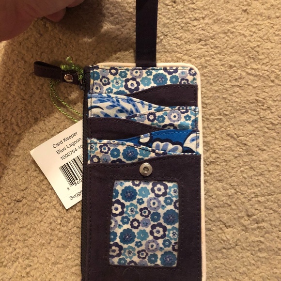Vera Bradley Blue Lagoon Card keeper - Picture 2 of 4
